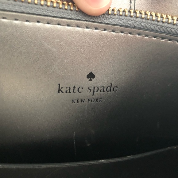 Black Kate spade purse - Picture 3 of 8